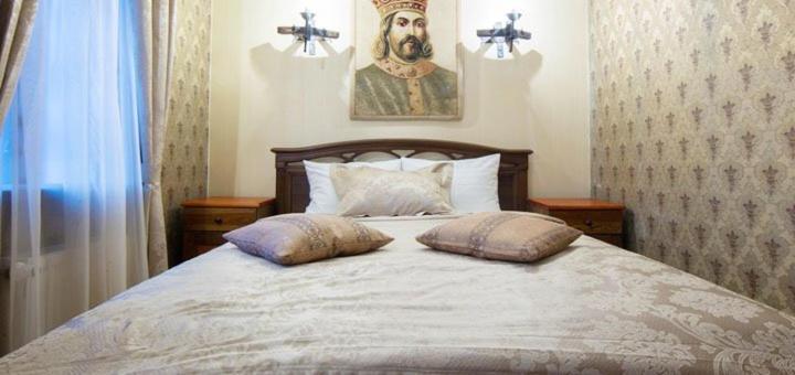 Hotel Fortetsya Hetmana Hatne Buitenkant foto