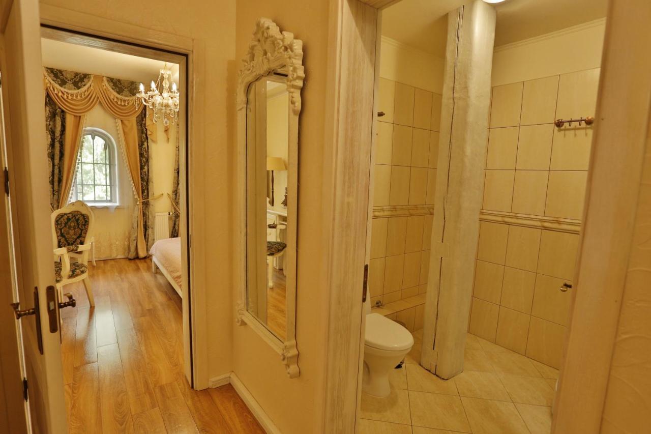 Hotel Fortetsya Hetmana Hatne Buitenkant foto